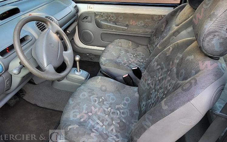 RENAULT TWINGO  BE-566-FH