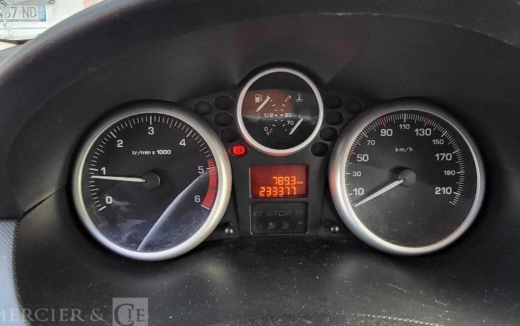 PEUGEOT 206 +  BP-833-LN