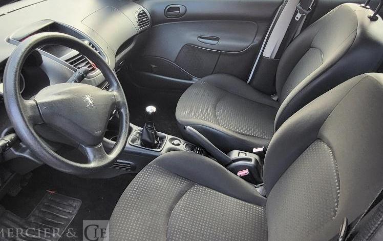 PEUGEOT 206 +  BP-833-LN
