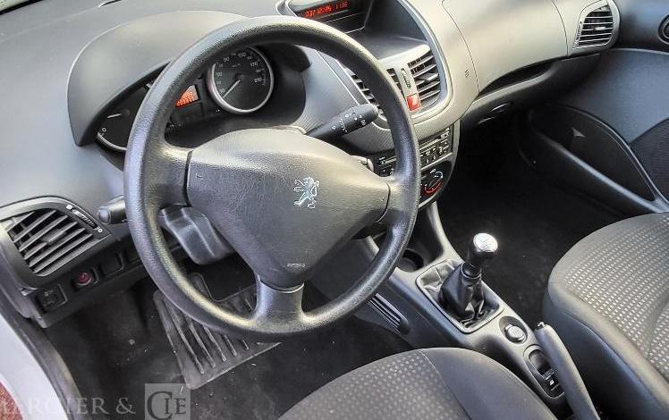 PEUGEOT 206 +  BP-833-LN