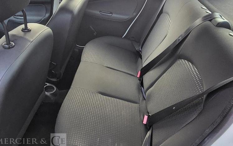 PEUGEOT 206 +  BP-833-LN
