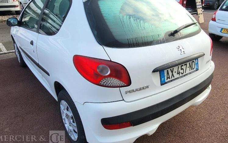 PEUGEOT 206 +  AX-457-ND