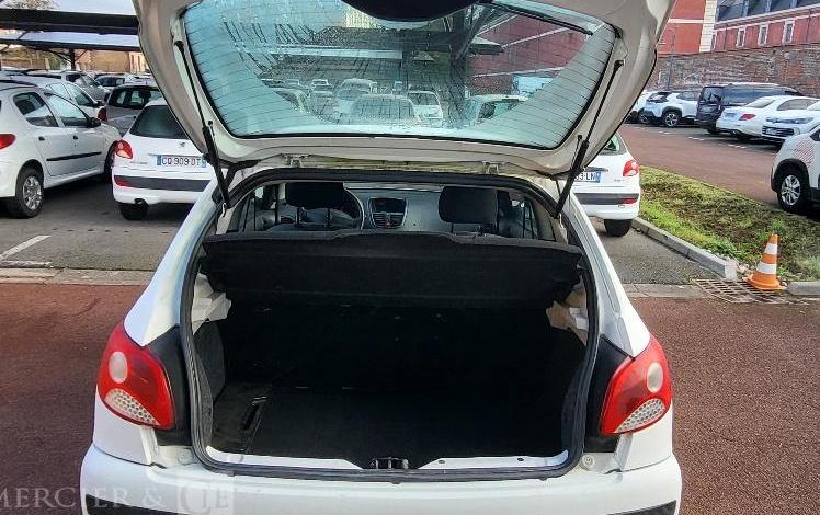 PEUGEOT 206 +  AX-457-ND