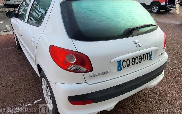 PEUGEOT 206 +  CQ-909-DT