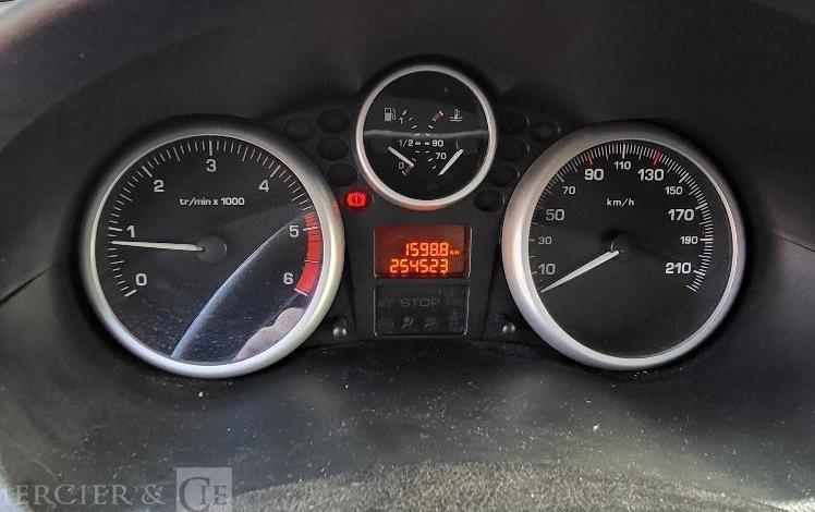 PEUGEOT 206 +  BR-553-EX