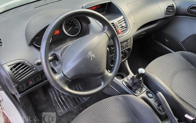 PEUGEOT 206 +  BR-553-EX