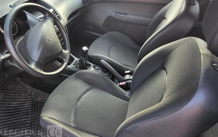 PEUGEOT 206 +  AX-352-ND