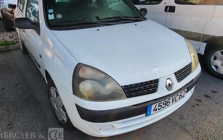 RENAULT CLIO 2  4596VC62