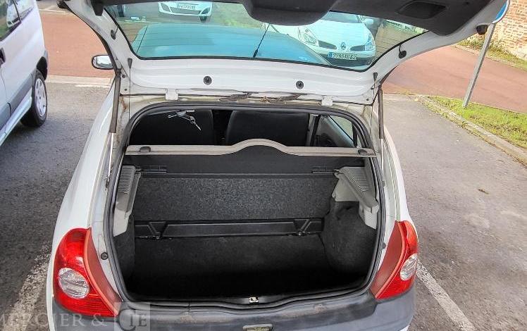 RENAULT CLIO 2  4596VC62