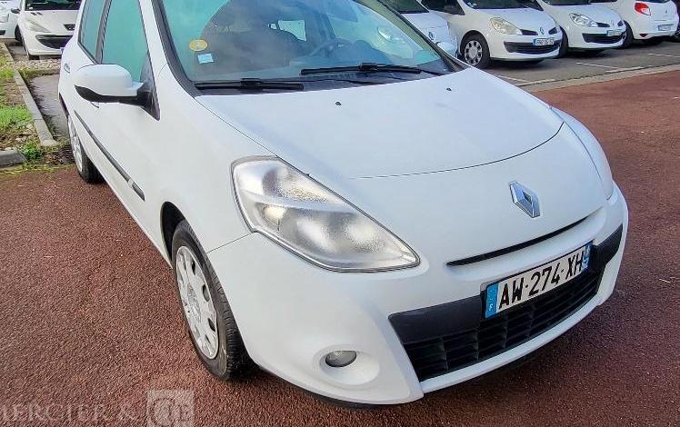 RENAULT CLIO 3 STE  AW-274-XH