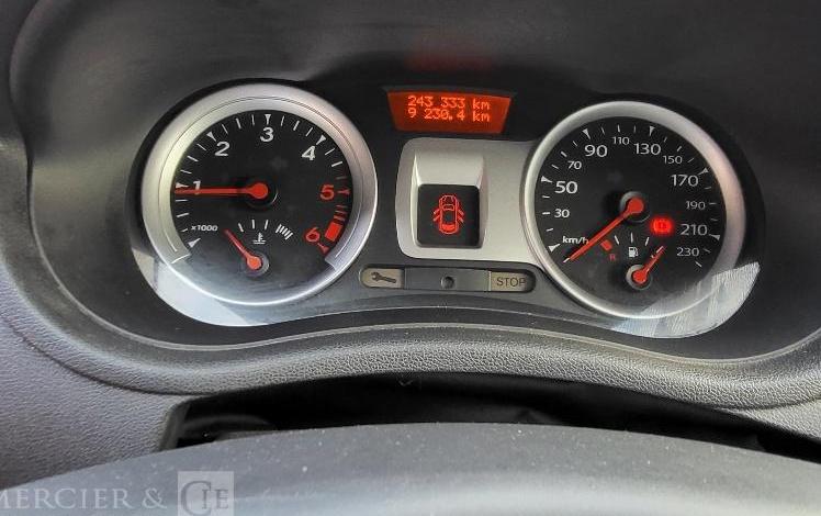 RENAULT CLIO 3 STE  AW-274-XH