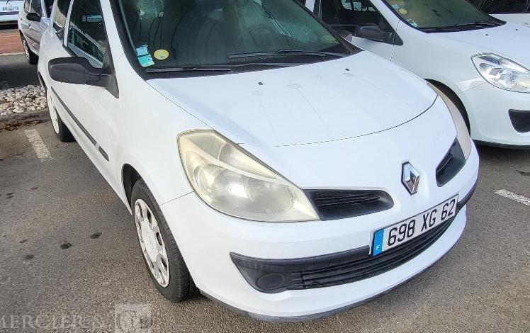 RENAULT CLIO 3 STE  698XG62