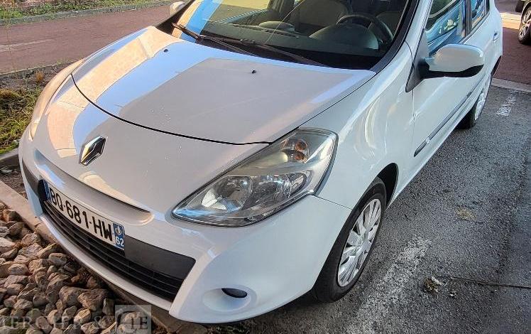 RENAULT CLIO 3  BQ-681-HW