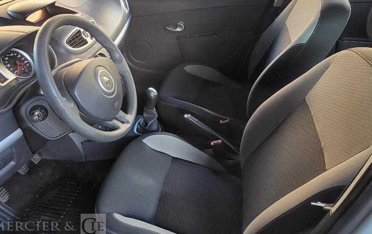 RENAULT CLIO 3  BQ-681-HW