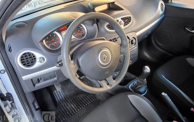 RENAULT CLIO 3  BQ-681-HW