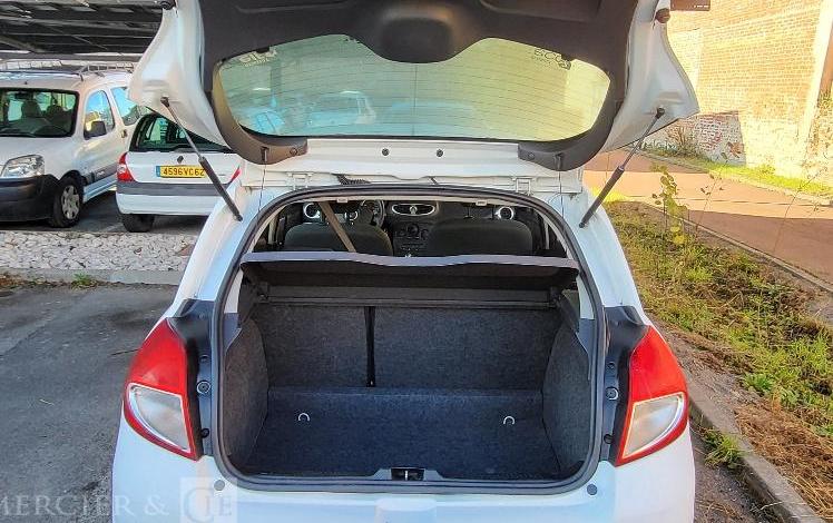 RENAULT CLIO 3  BQ-681-HW