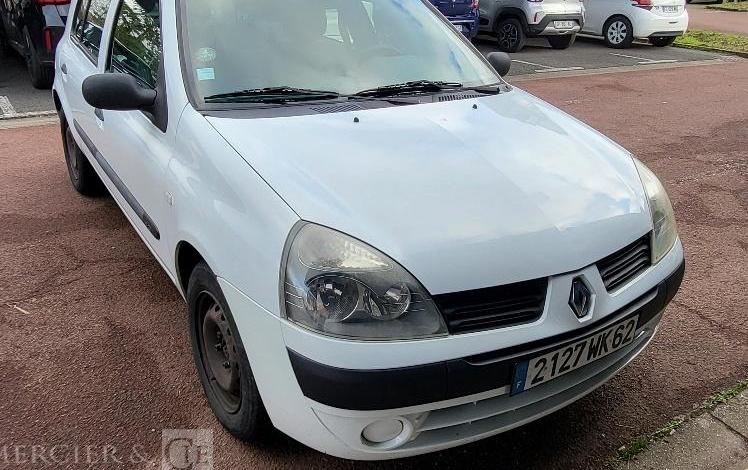 RENAULT CLIO 2  2127WK62