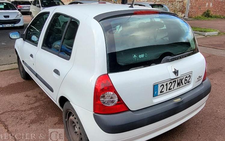 RENAULT CLIO 2  2127WK62