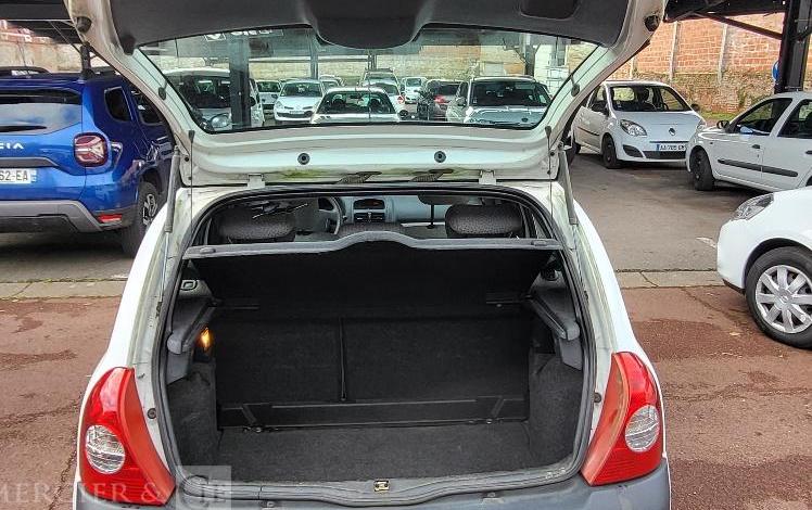 RENAULT CLIO 2  2127WK62