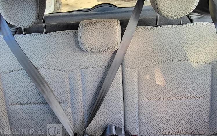 RENAULT CLIO 2 BVA  DW-830-LM