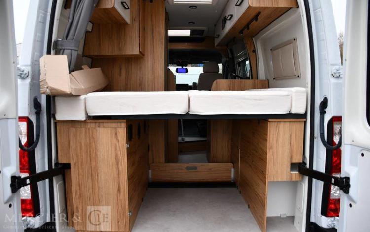 RENAULT MASTER VAN FONT VENDOME XS 135CH 45E ANN+PACK LOISIRS PREMIUM PACK LUXE BLANC 273 020