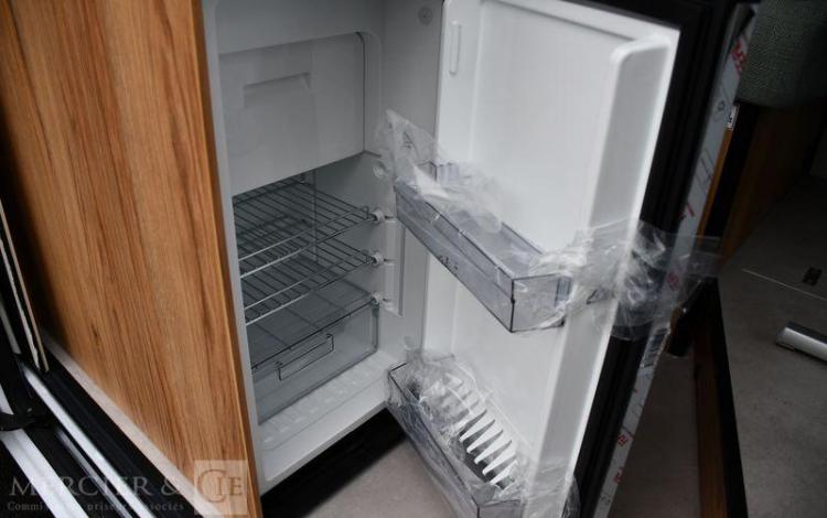 RENAULT MASTER VAN FONT VENDOME XS 135CH 45E ANN+PACK LOISIRS PREMIUM PACK LUXE BLANC 273 020