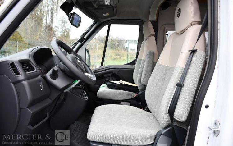 RENAULT MASTER VAN FONT VENDOME XS 135CH 45E ANN+PACK LOISIRS PREMIUM PACK LUXE BLANC 273020