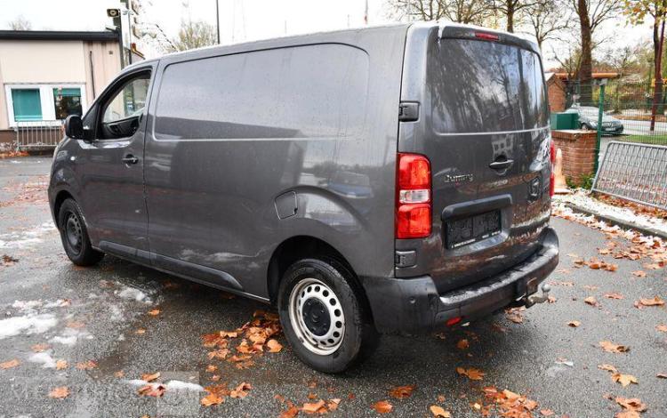 CITROEN JUMPY M 2,0 BLUEHDI 120 S&S CLUB GRIS 2BFT232