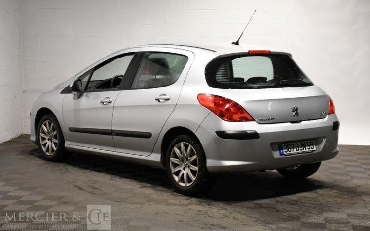 PEUGEOT 308 1,6 HDI 90 CONFORT GRIS 307DJN59
