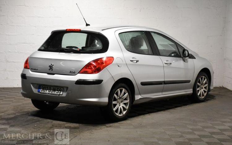 PEUGEOT 308 1,6 HDI 90 CONFORT GRIS 307DJN59