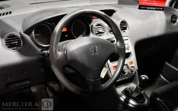 PEUGEOT 308 1,6 HDI 90 CONFORT GRIS 307DJN59