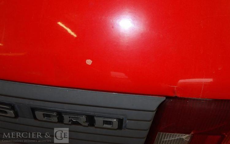 PEUGEOT 205 ROUGE 3803TP30