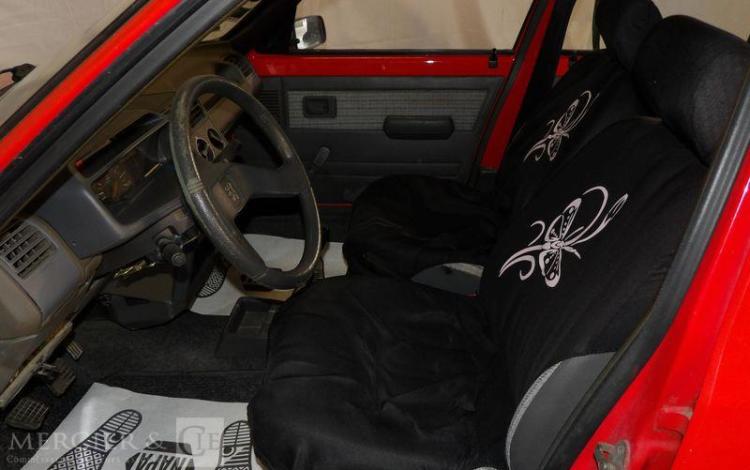 PEUGEOT 205 ROUGE 3803TP30
