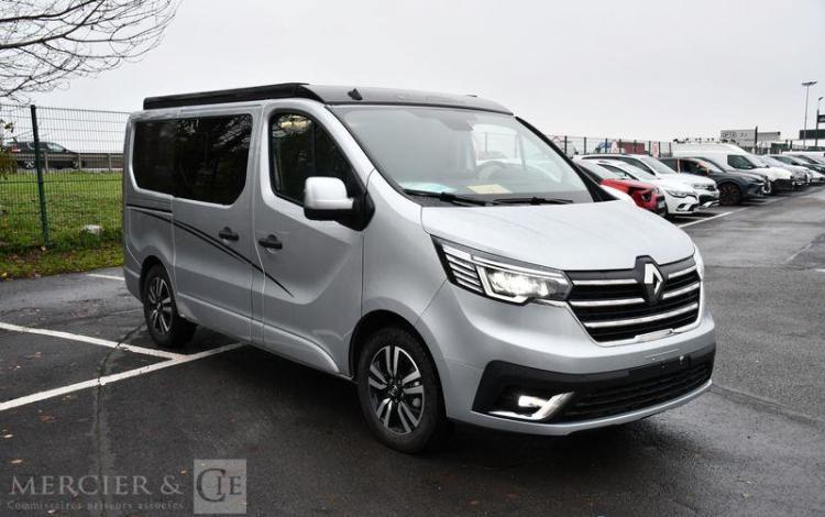 RENAULT AUTOCAMP FONT VENDOME 150CH BA PACK LOOK+PACK EASY NAV GRIS 559458