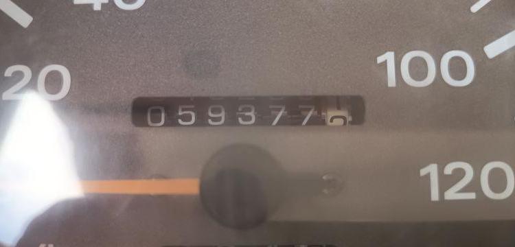 NISSAN CABSTAR AVEC NACELLE MULTITEL 180ALUAF – 18 M – 3535 HEURES – 59377 KMS BLANC 805ANM59