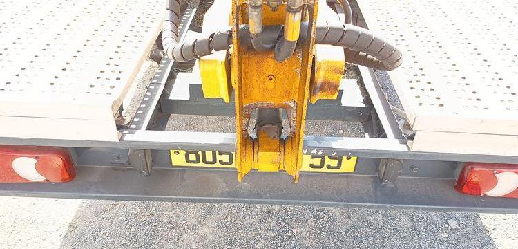 NISSAN CABSTAR AVEC NACELLE MULTITEL 180ALUAF – 18 M – 3535 HEURES – 59377 KMS BLANC 805ANM59