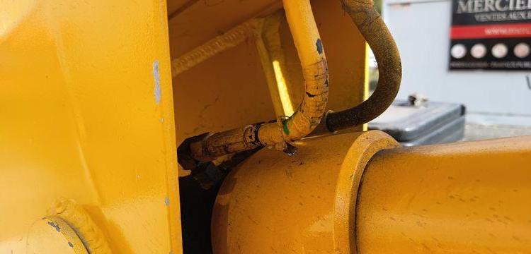 NISSAN CABSTAR AVEC NACELLE MULTITEL 180ALUAF – 18 M – 3535 HEURES – 59377 KMS BLANC 805ANM59