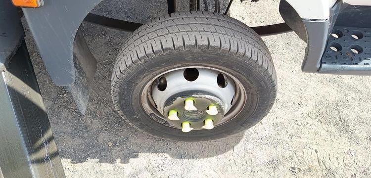 NISSAN CABSTAR AVEC NACELLE MULTITEL 180ALUAF – 18 M – 3535 HEURES – 59377 KMS BLANC 805ANM59