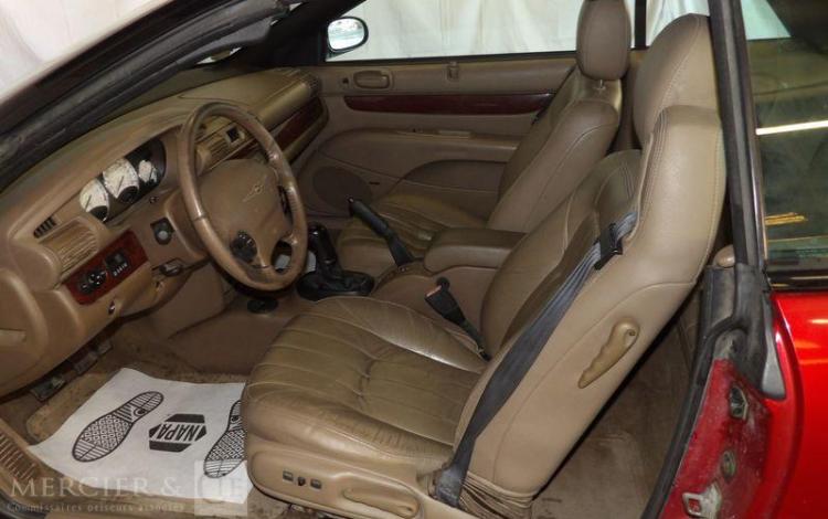 CHRYSLER SEBRING CABRIOLET 2,0 140CV ROUGE 9291XE84