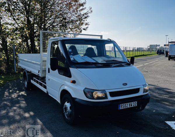 FORD TRANSIT BENNE 2,4 TDCI 120 – DIESEL – 197065 KMS – ANNEE 2000 BLANC 9502VW22