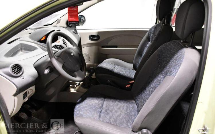 RENAULT TWINGO 1.2 LEV 75CH AUTHENTIQUE JAUNE AB-016-FM