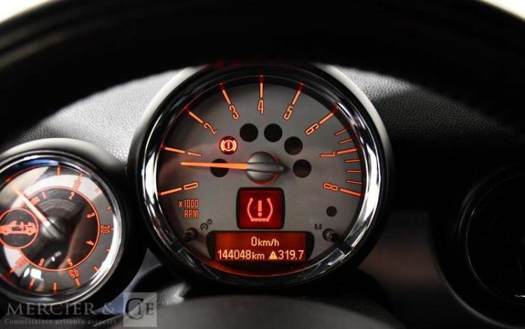 MINI CABRIO COOPER 1,6 120 NOIR AB-734-TD