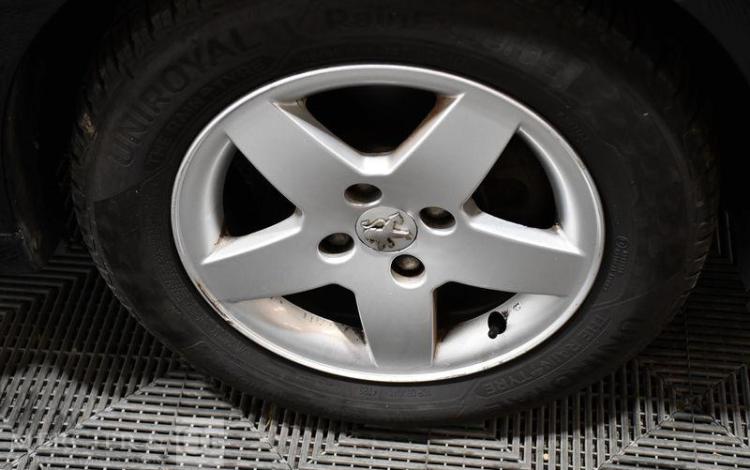 PEUGEOT 207 1.4 VTI 95CH ACTIVE NOIR AD-894-CL