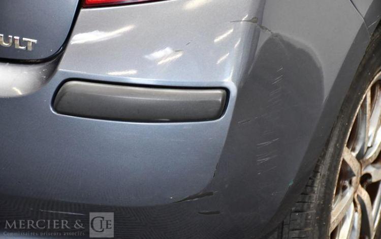 RENAULT CLIO III 1.5 DCI 85 DYNAMIQUE BLEU AH-211-ZS