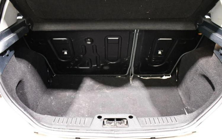 FORD FIESTA 1,2 80CH AMBIENTE BLANC AH-460-GV