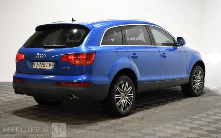 AUDI Q7 3.0 TDI 233 BLEU AJ-779-LV