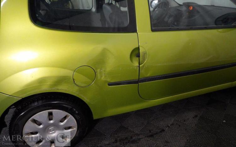 RENAULT TWINGO 1.2 75CH AUTHENTIQUE VERT AN-352-QH