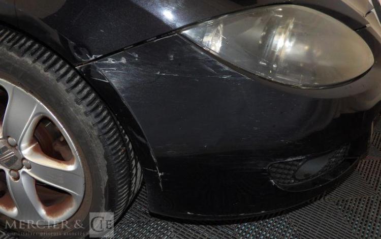 SEAT LEON 1.9 TDI 105 REFERENCE NOIR AP-703-TQ