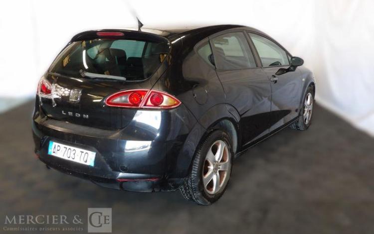 SEAT LEON 1.9 TDI 105 REFERENCE NOIR AP-703-TQ