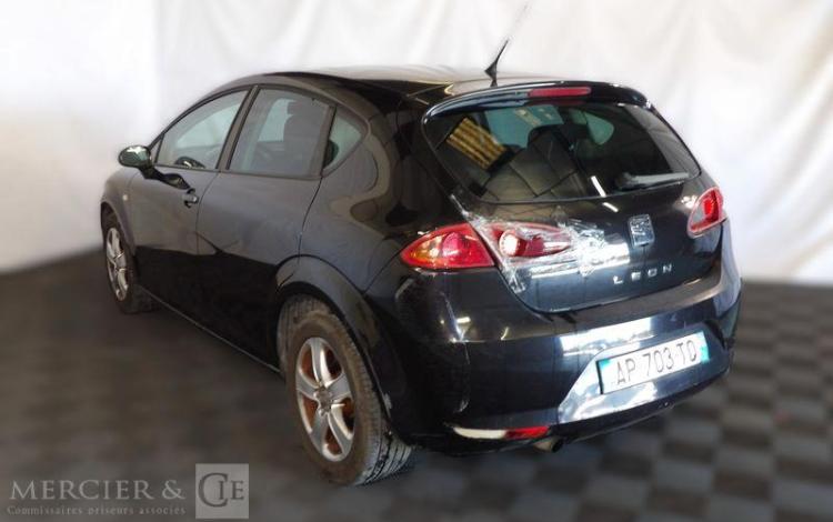 SEAT LEON 1.9 TDI 105 REFERENCE NOIR AP-703-TQ